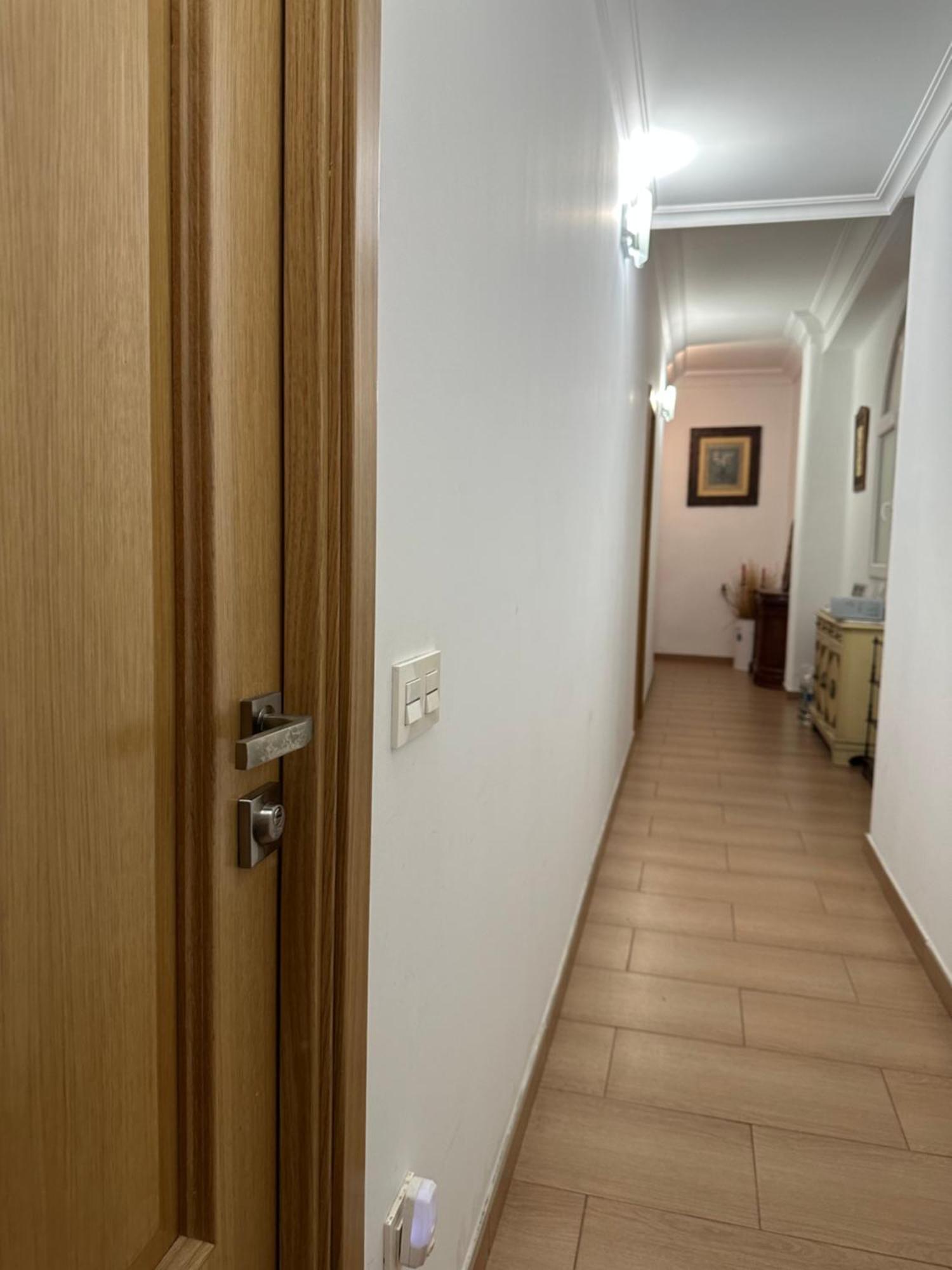 Mirador 2 Del Mercado Central - Habitacion Con Bano Privado En El Centro De La Ciudad Vella バレンシア エクステリア 写真