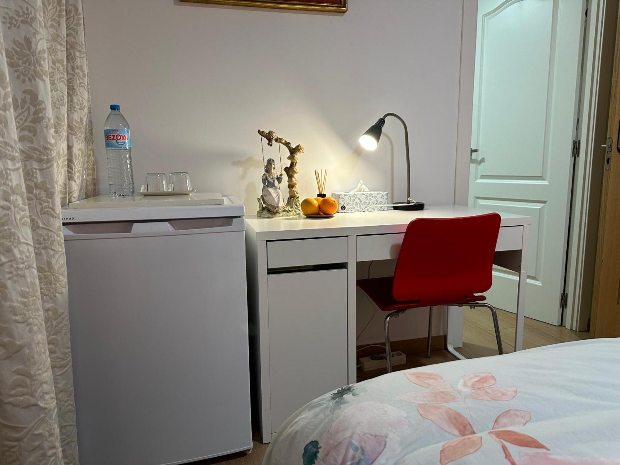 Mirador 2 Del Mercado Central - Habitacion Con Bano Privado En El Centro De La Ciudad Vella バレンシア エクステリア 写真